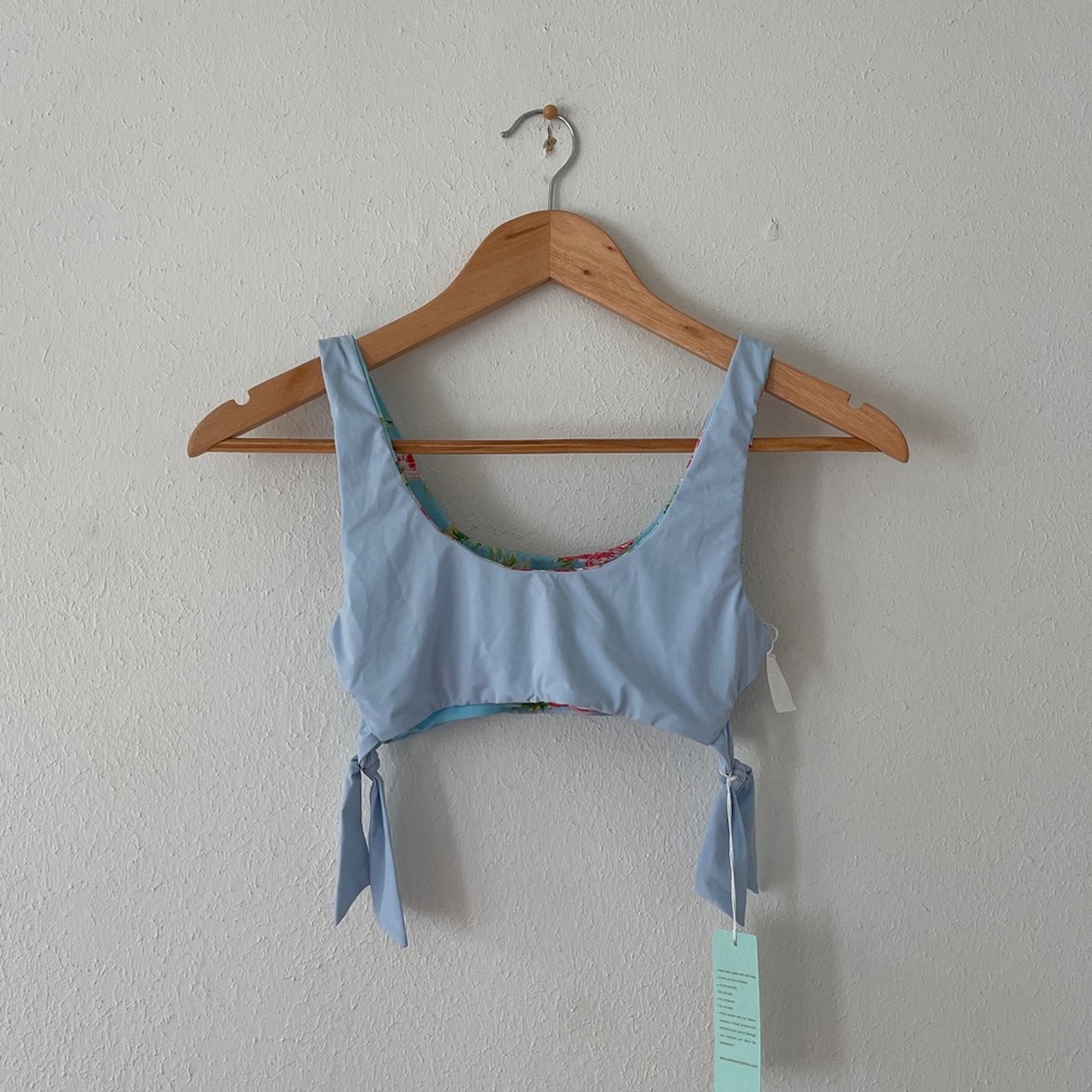 San Lorenzo Bikini Top Scoop Side Tie Blue Pink Roses Coastal Beach Cottage